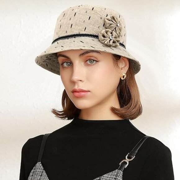 Women's Derby bucket Hat with Flowers Brand New